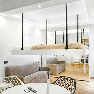 Apartment Luxuria, Iglesias